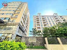 走路上學好方便‼️高職旁新天母三房車💫同心圓泓毅