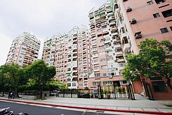 未來捷運早安再興四房+坡平車位