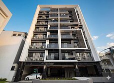 專任⭐1年新屋｜三房＋平面車位｜單坪只要25.2萬