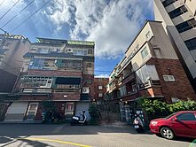 大竹⭐市中心興中街美墅