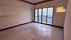 亞灣獅甲捷運光華國宅四房三陽台