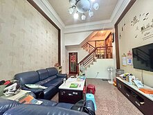 文山特區旁｜果嶺公園｜捷運黃線★前路後巷挑高車墅