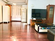 西湖捷運公寓三樓美三房