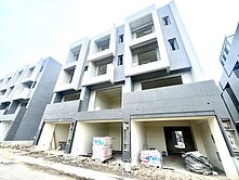 🌟【我承辦】斗六最超值即將完工｜間間套房電梯別墅