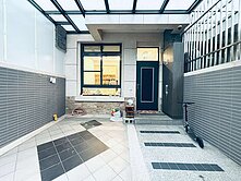 天之翔稀有臨路車庫別墅｜四房大空間・近一中中友商圈