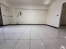 親友專任~中山醫商圈便宜大四房+車位~視野機能宅