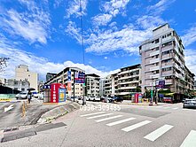 新民高中３Ｆ公寓｜３房２衛２陽台｜南北座向｜中國醫