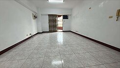 ★衛武營鳳新高中陽台進出十大室內四房+平車★