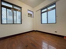 內壢後站興仁路華夏次頂樓三房