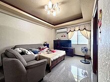 前峰｜大帥登基｜邊間雙面採光大兩房+平車