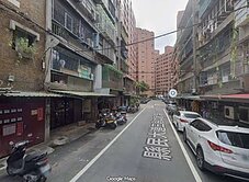  捷運公園方正美寓3樓