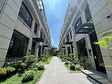 單元二氣派近200坪電梯豪墅★大地坪合併戶可停四車