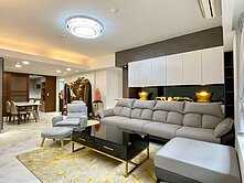 大五房稀有釋出✨國泰雅苑✨邊間採光+平車