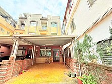 🔥屋主想賣大降價🔥宜市邊間大面寬孝親別墅