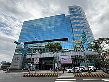 中和橋和站~華隆經貿商辦~附3車位~小巢李郁青