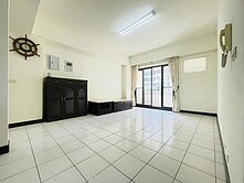 R18油廠國小✦凡爾賽宮✦面公園樹梢景觀三房