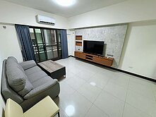 小港漢民商圈｜四年屋｜稀有低總價三房車位