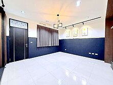 八卦商圈#傳統格局#綠能光電併排雙車透天