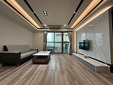 左營高鐵面公園景觀 │生態園區｜四改大三房│雙平車