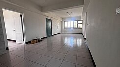 前鎮/瑞隆商圈/四房車位/公園圖書館