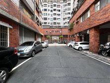 用套房價買電梯採光大三房/鳳林商圈室內22坪