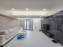 翻新大四房｜明亮大宅