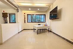 上北大｜面中庭綠景露台三房｜低公設比｜明星學區