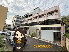 勤益科技大學朝南大地坪車庫停車透天