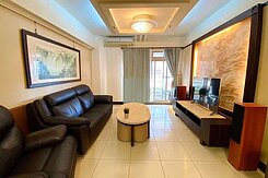 岡山國宅#乙區四房+平面車位高樓層#面公園