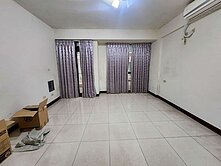 近過嶺電研路透天別墅+車庫停車