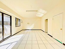 太平藝文特區朝南邊間花園別墅🔥單坪僅18萬秒殺