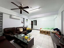 古松靜謐大面寬五房居所