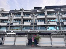 陳靜茹~鳳頂特區｜臨15米路｜車庫透天別墅