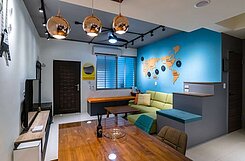 秀朗美妝好停車1+2樓