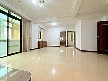 礁溪壯圍快樂福地4房華廈【房仲小姐姐許晴】