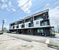 員山鄉村靜巷大面寬精緻美屋車位別墅