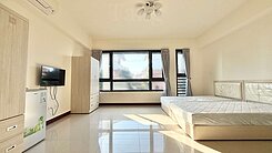 北屯輕屋齡臨路雙車別墅🧡五房雙主臥🌸採光絕美✨