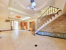 信實恬🍭正五期森林公園使用70坪樓中樓視野三平車