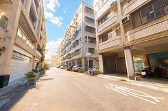 陳曉葳♥獨家♥草衙佛公正四樓騎樓透天