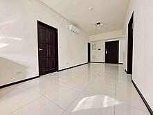 璟都巴黎2+1房車