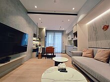 類專任S級神案新光遠百200萬頂規裝潢有車位