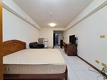 高雄車站園道優質套房