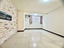 冠軍123電梯邊間美四房