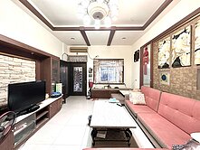 地坪57坪|角間戶.雙面臨路|庭院可停多車