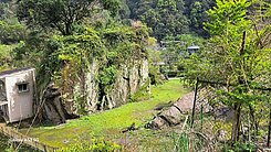 中壢社區大樓 尖石投資自用休閒養老露營民宿區用地