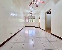 近泰山國中🍎台北麗景低總價三房車🍎住商黃媮琦