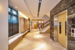 豪華精裝近景賢太原路廍子公園四車位百坪電梯別墅！