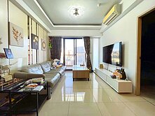 鈞皓⭐鄰近文心秀泰中山醫｜俊華貞藏兩房兩衛+車位⭐