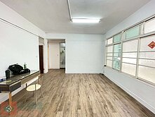 頂溪捷運．四房大土持採光佳．二樓免爬高