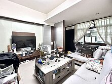 楠梓車站｜都會公園捷運站｜大地坪車墅透天